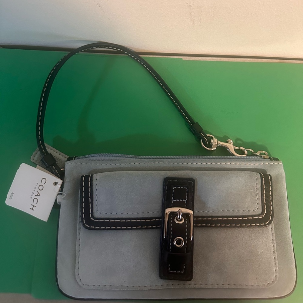 Coach Vintage Womens Suede Leather Trim Zip Closure Wristlet Bag Blue Black NWT